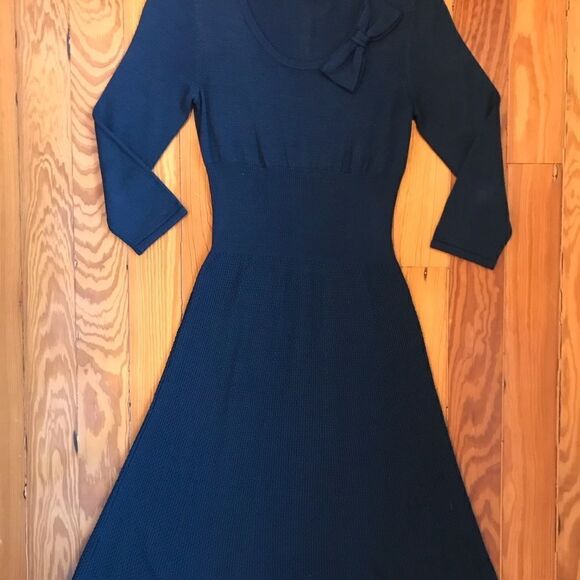 NWOT Cynthia Steffe Sweater Dress - Picture 2 of 9